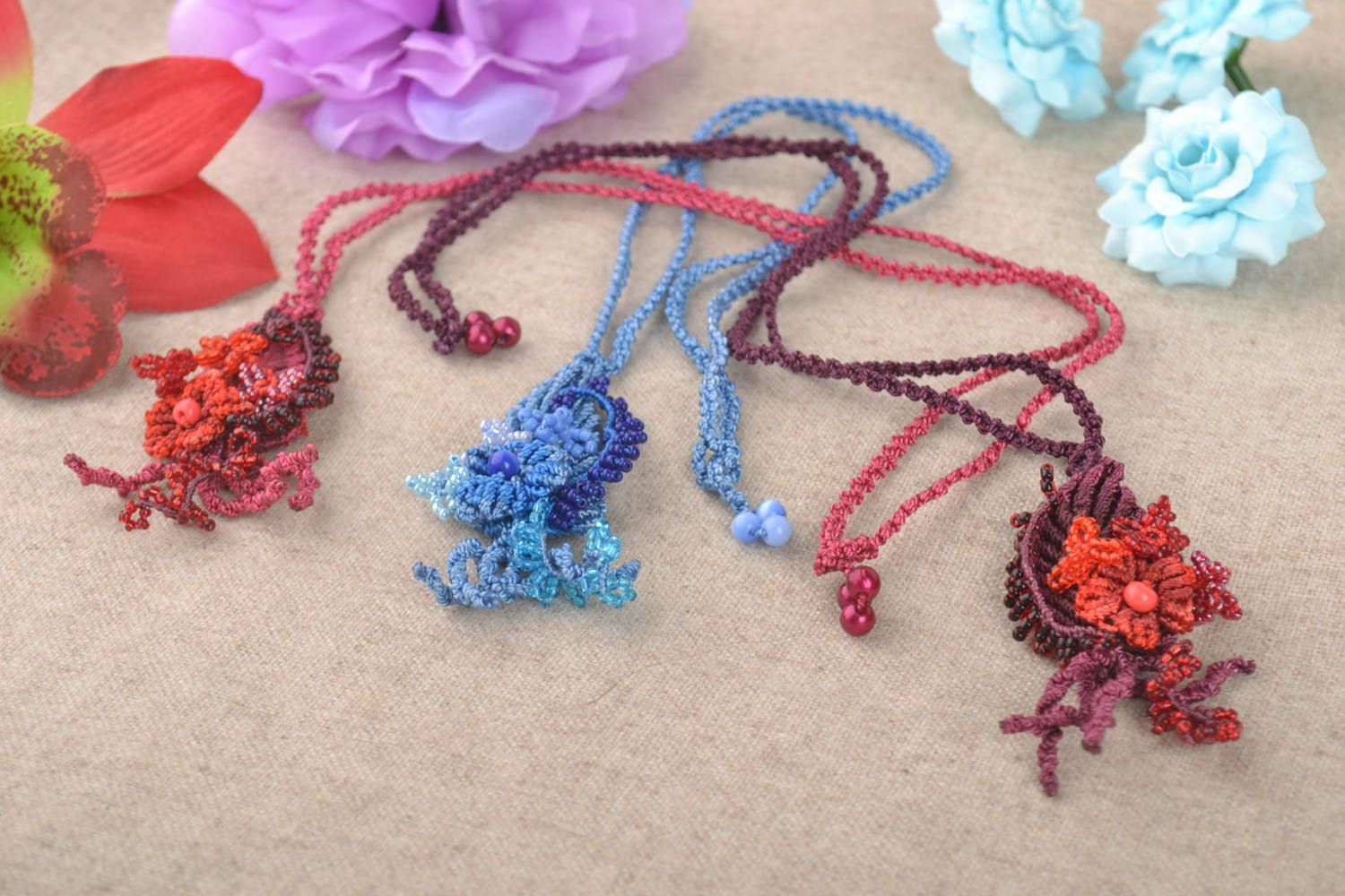 Beautiful woven jewelry stylish set of pendants designer accessories 3 pieces photo 1