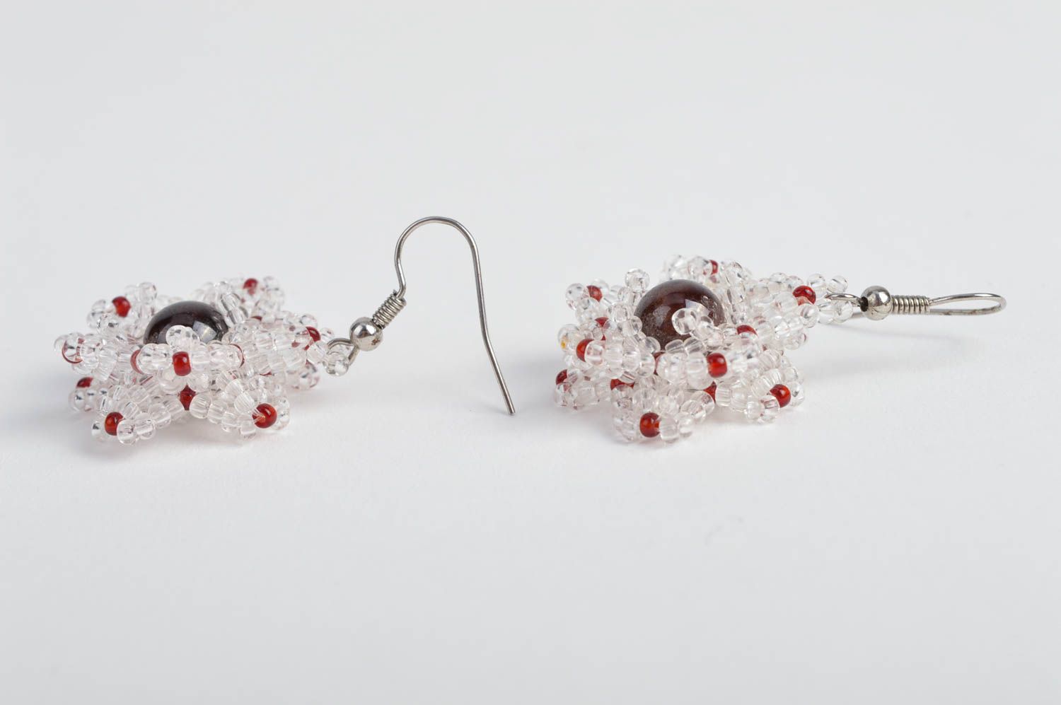 Orecchini pendenti fatti a mano di perline e pietre naturali bigiotteria donna foto 5