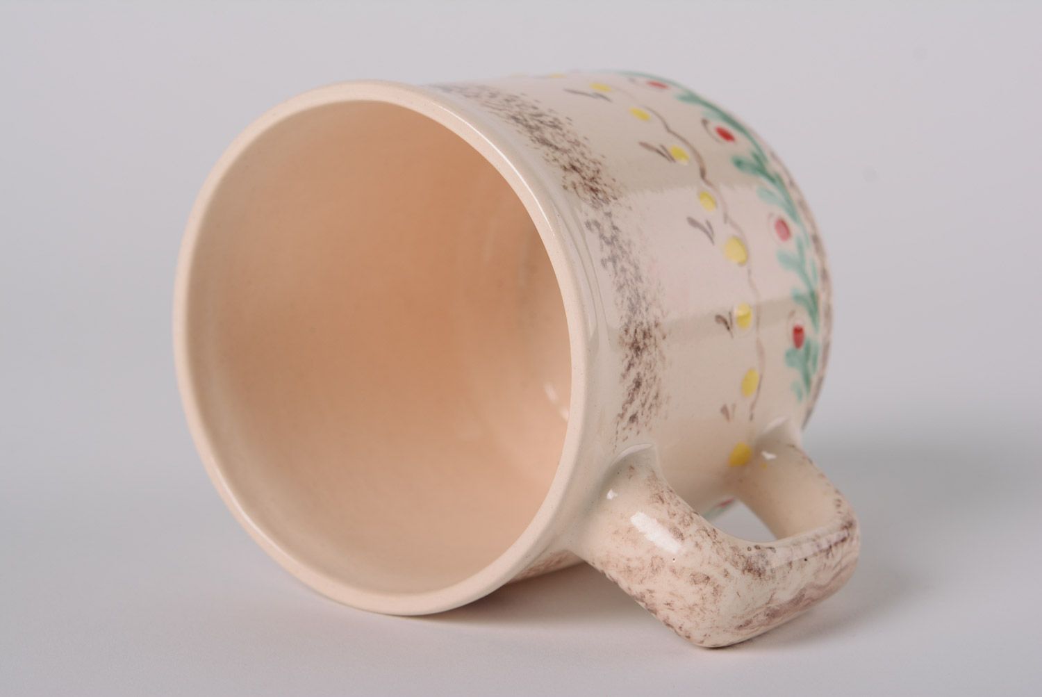 Clay glazed drinking mug with handle and plain floral pattern photo 4