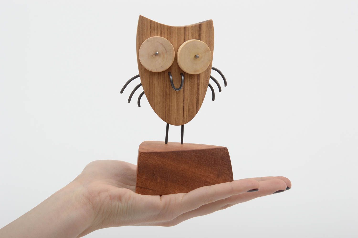 Figurine hibou fait main Statuette déco Cadeau original bois de frêne mignonne photo 5