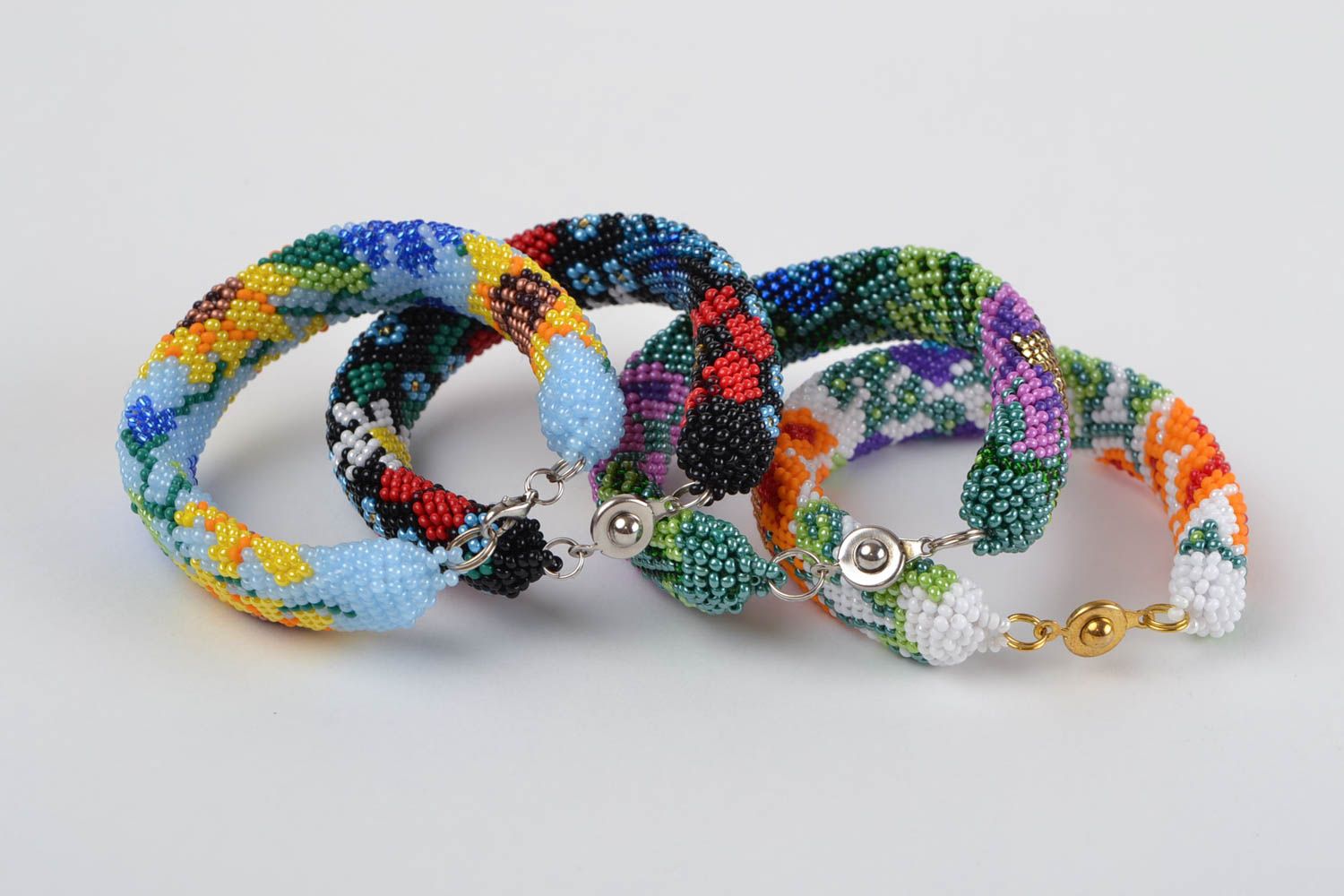 Bracelets spirales Bijoux fait main Cadeau femme 4 pièces originaux à fleurs photo 4