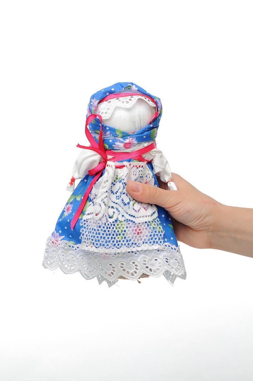 Bambola etnica di stoffa fatta a mano amuleto talismano giocattolo slavo bello foto 2