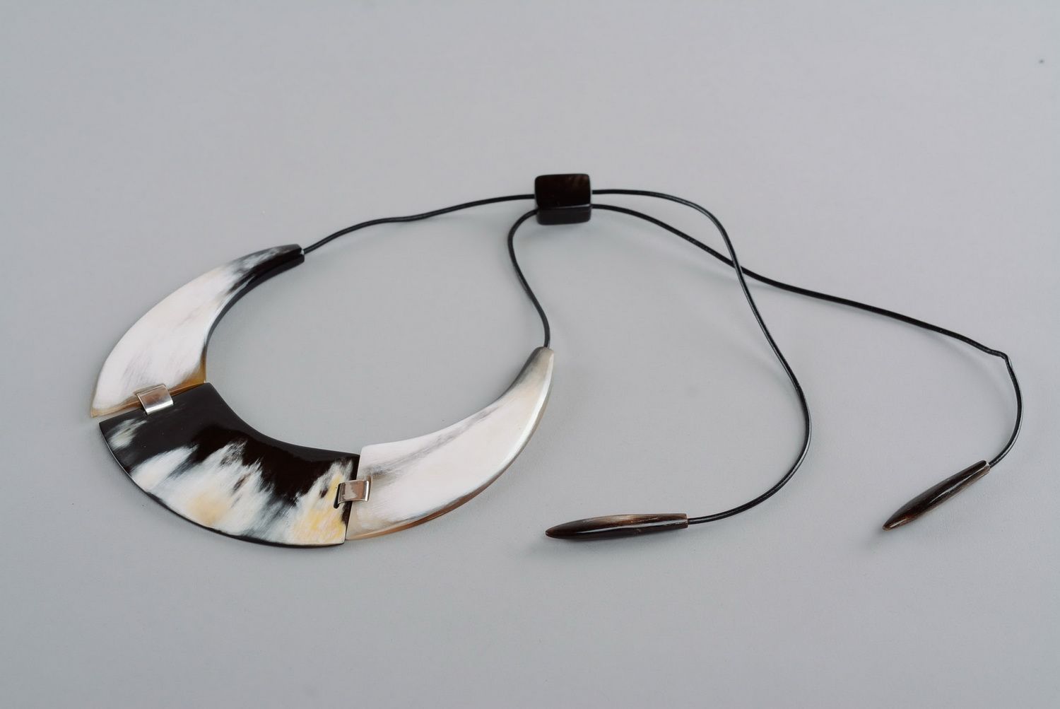 Necklace made of cow horn photo 4
