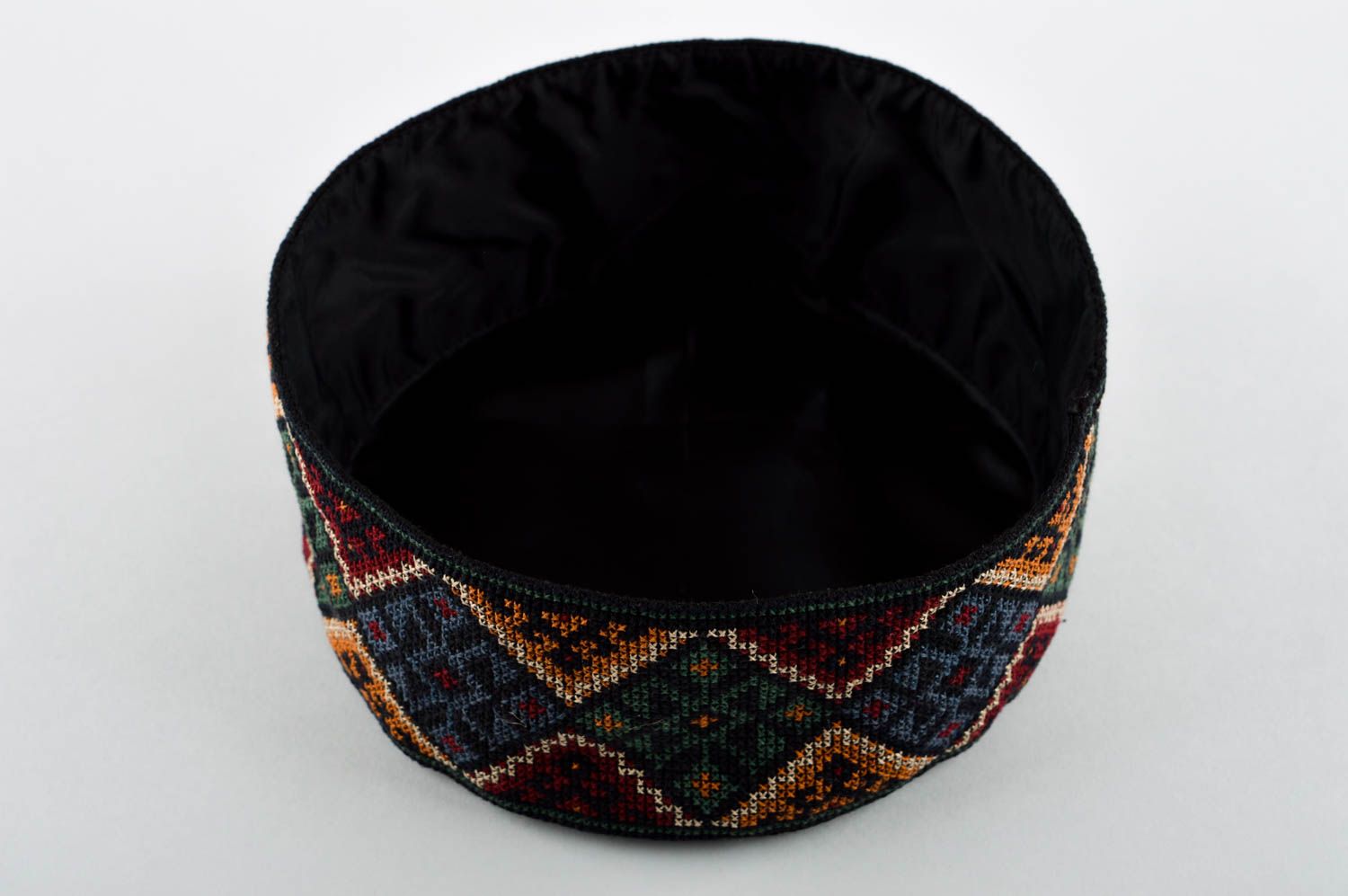 Handmade fabric hat design warm headwear for men modern embroidery ideas photo 5