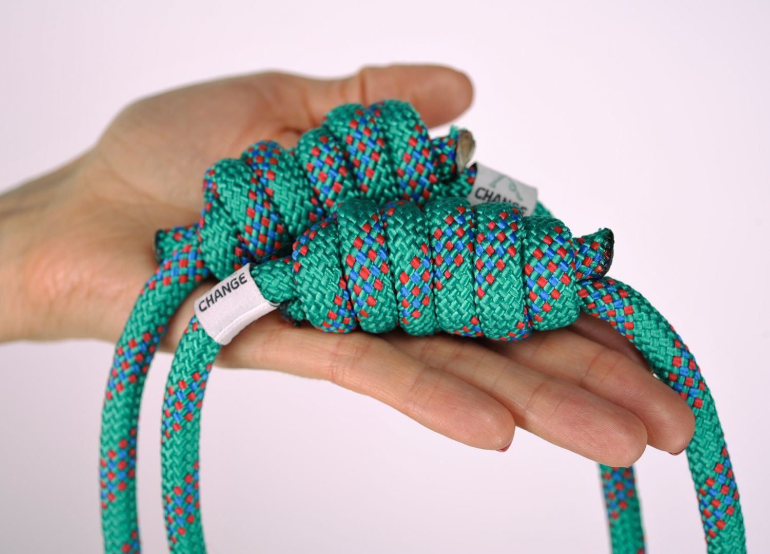 Corde de yoga avec un noeud pour exercices pratiques photo 3