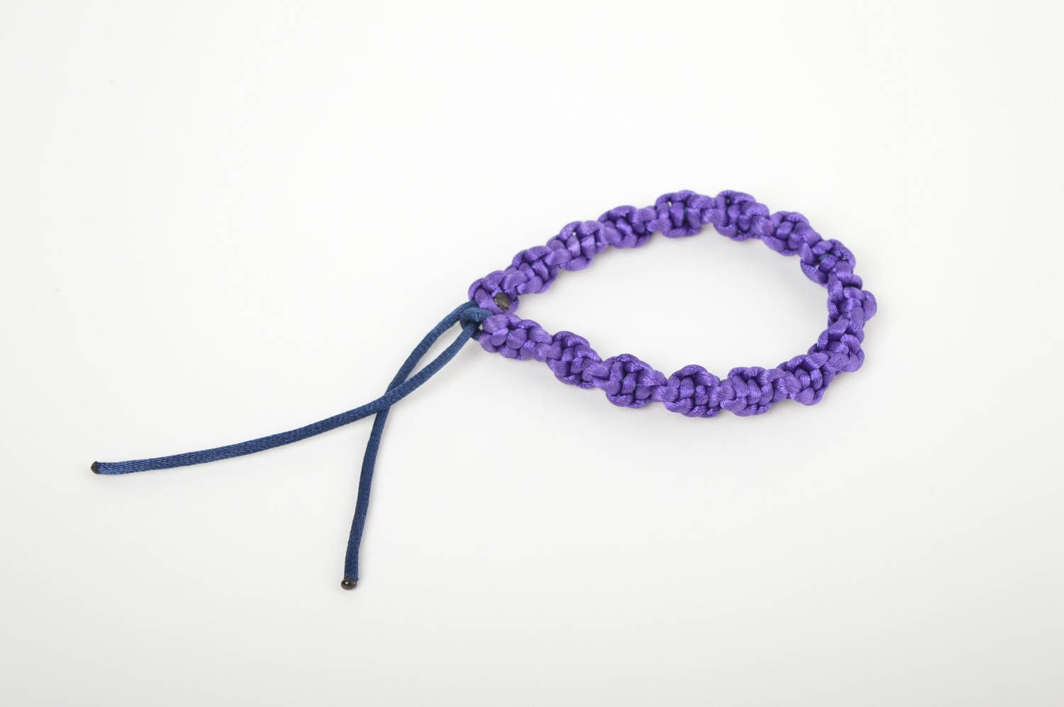 Bracelet fantaisie design Bijou fait main violet Accessoire pour femme photo 5