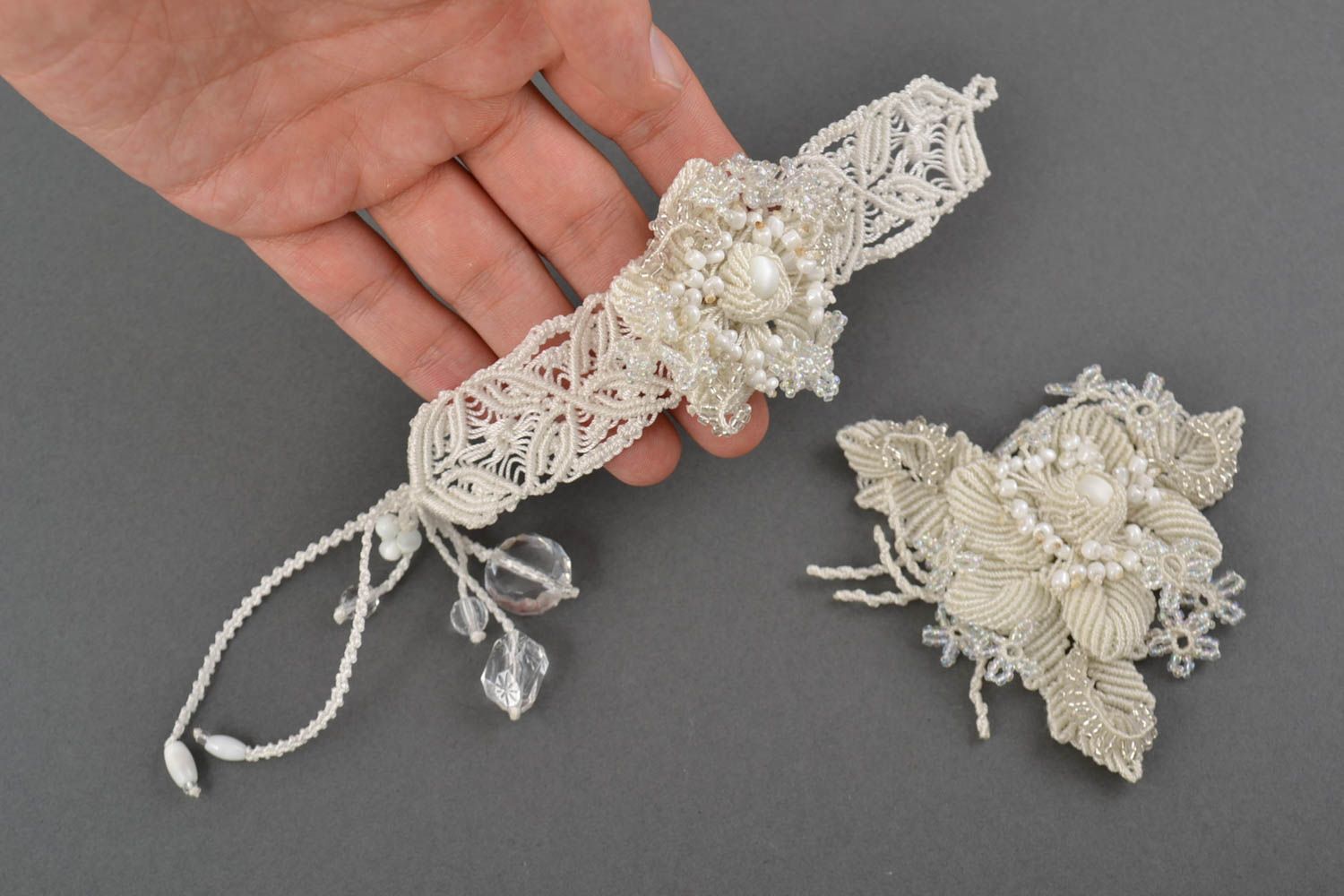 Fleur pour bijoux Bracelet macramé faits main blancs tressés Cadeau femme photo 5