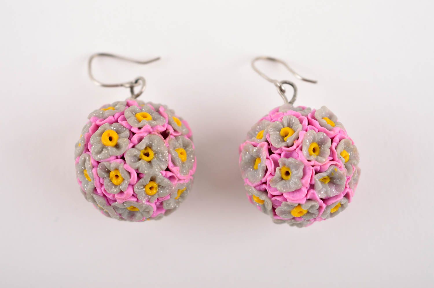 Handmade zarte rosa Blumen Ohrringe Polymer Schmuck Accessoire für Frauen foto 3