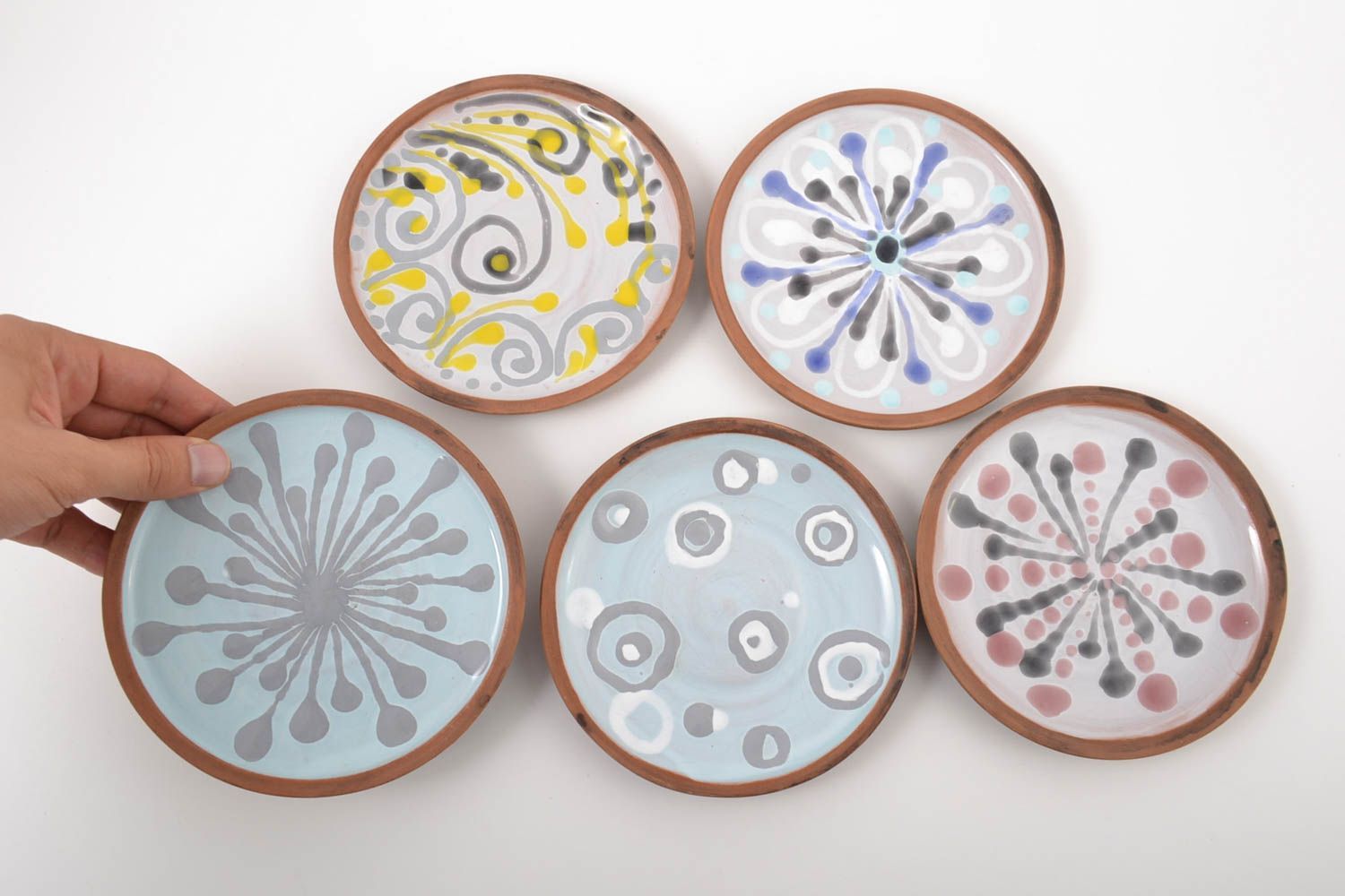 Керамические тарелки ручной работы глиняная посуда расписные тарелки 5 штук фото 2