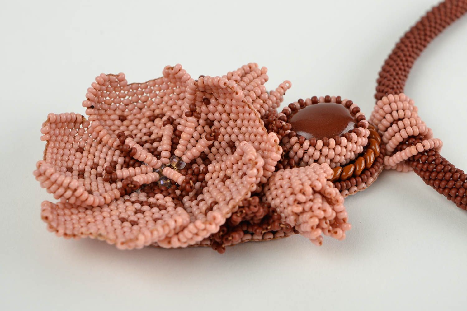 Collar de abalorios marrón bisutería artesanal regalo original para mujer foto 3