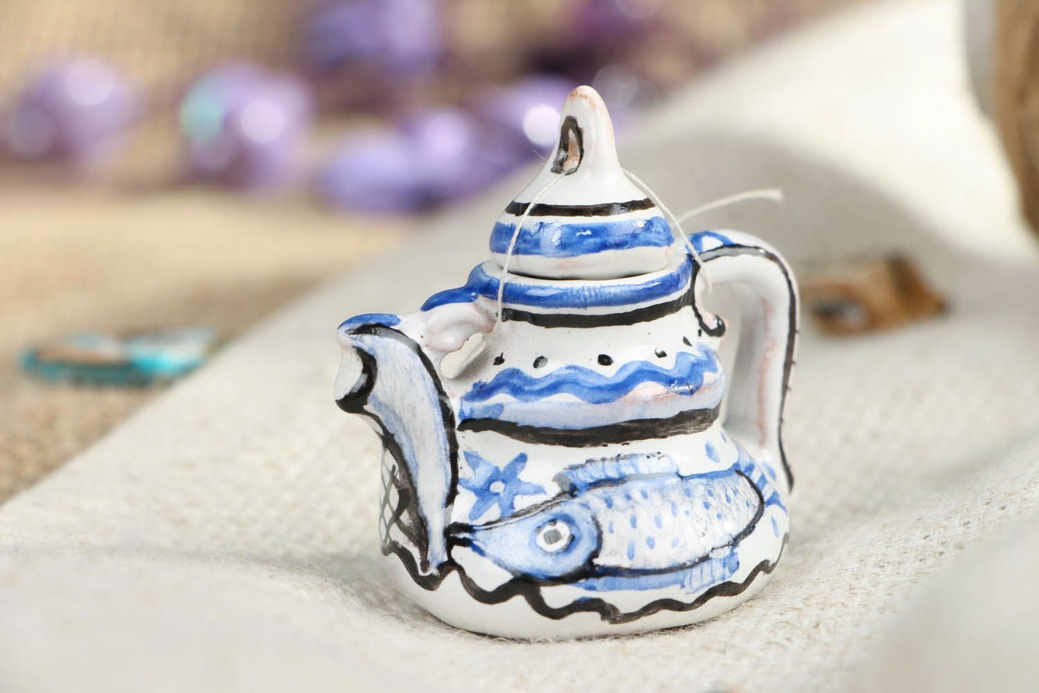 Keramik Teekanne mit Fischen foto 5