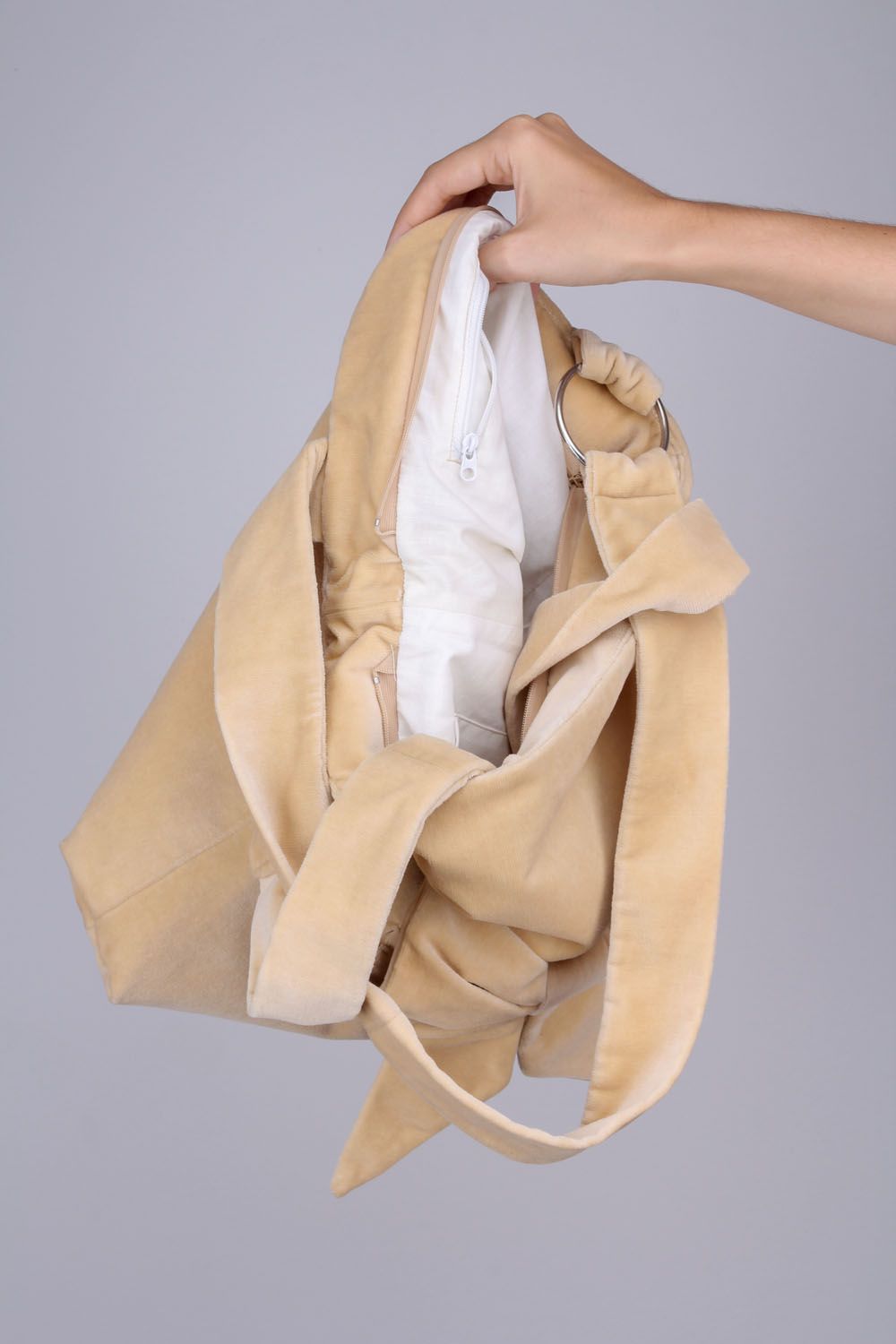 Gros sac à épaule en velours avec noeud coquet fait main accessoire beige photo 5