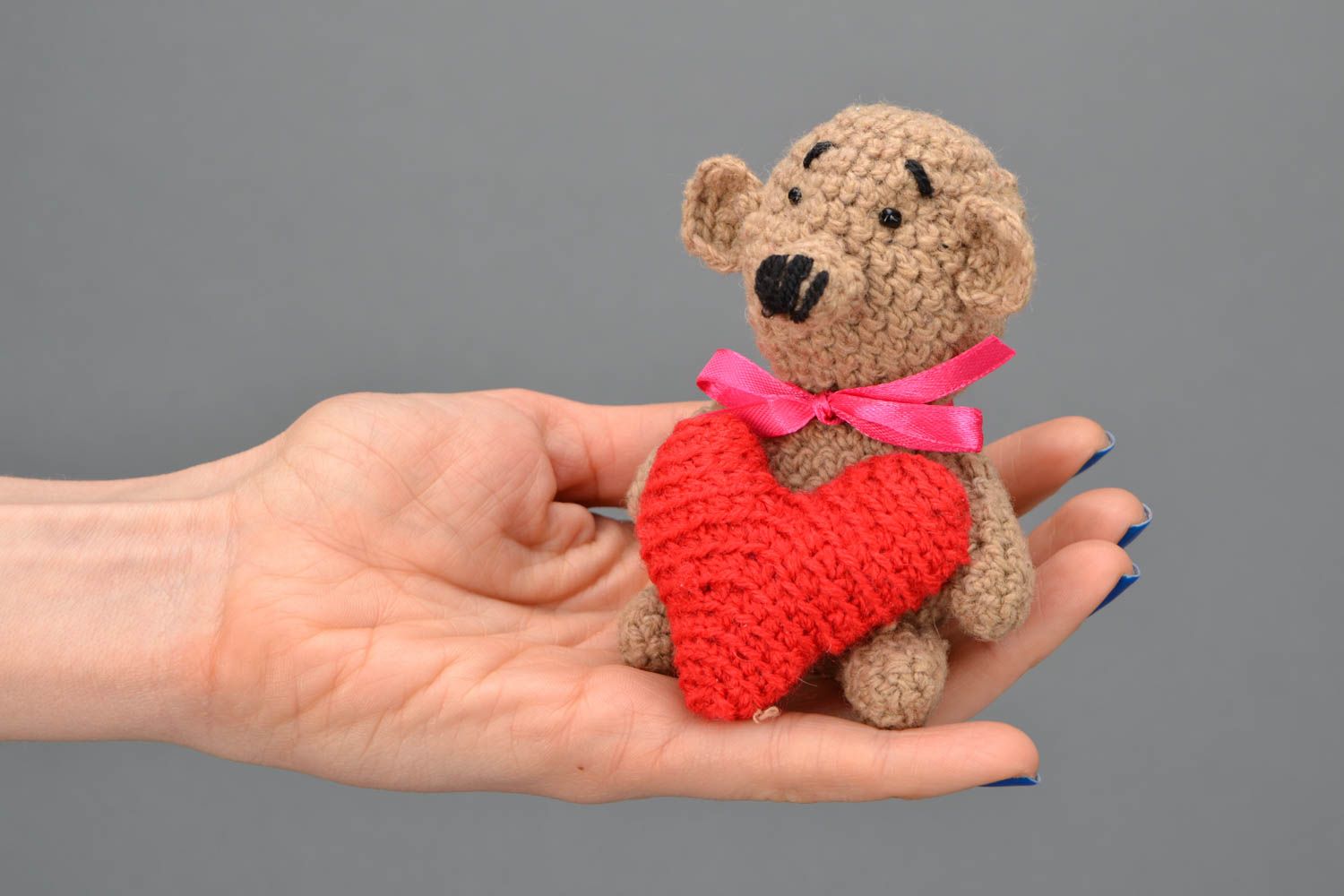 Soft crochet toy Bear with Heart photo 2