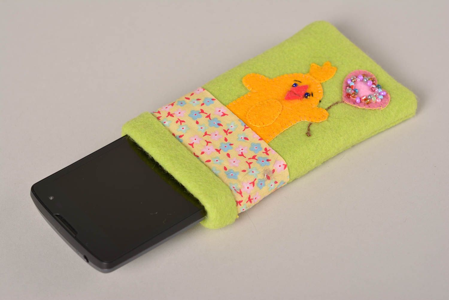 Unusual handmade felt phone case design fashion accessories for her small gifts photo 3