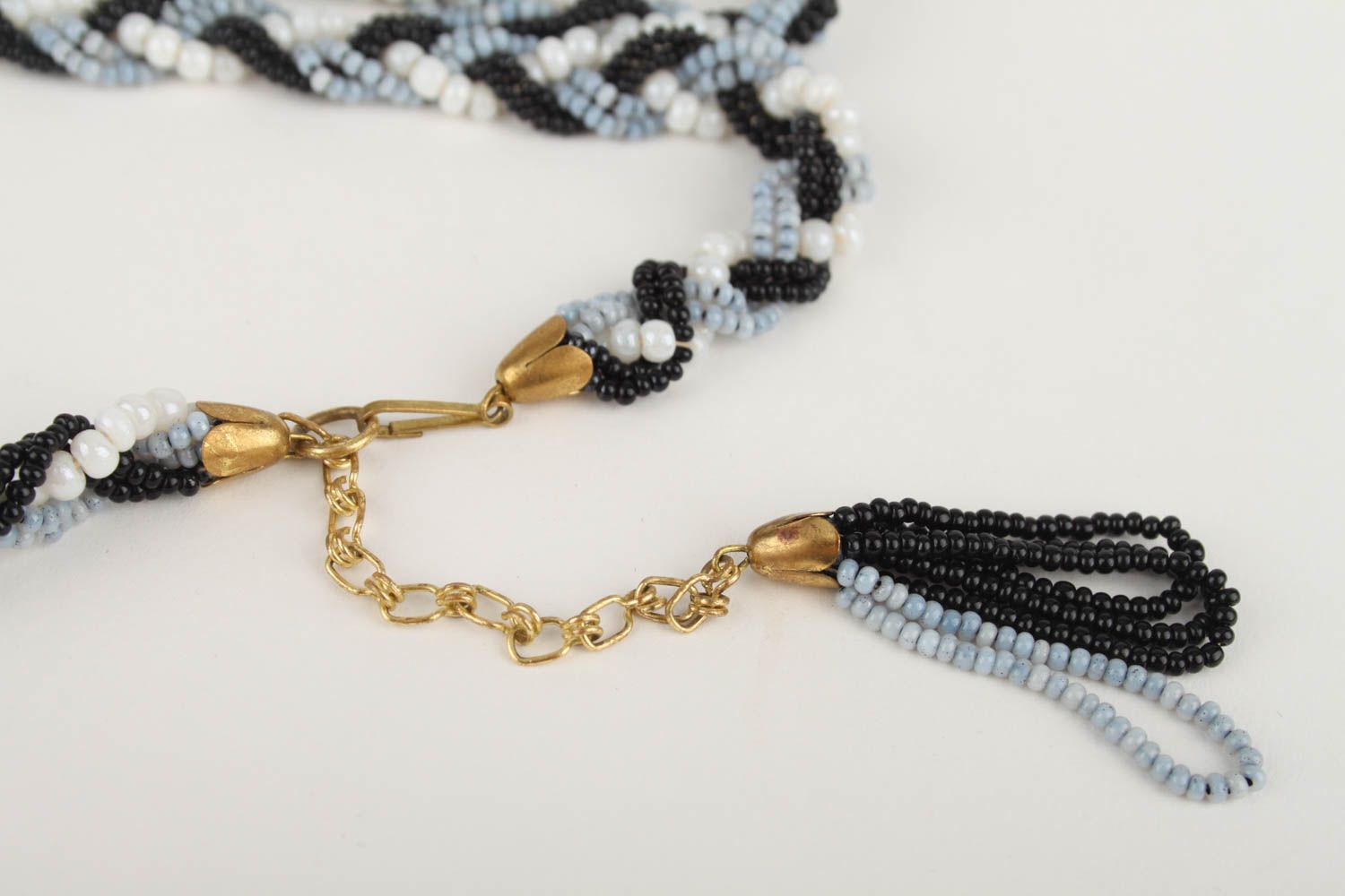 Колье из бисера украшение ручной работы плетеное ожерелье из бисера красивое фото 4