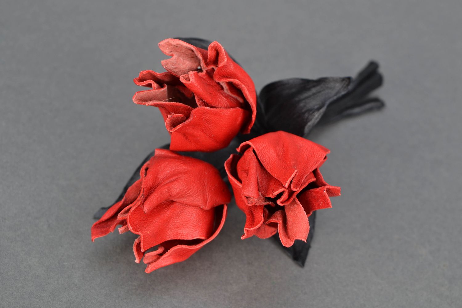 Leather brooch Tulips photo 4