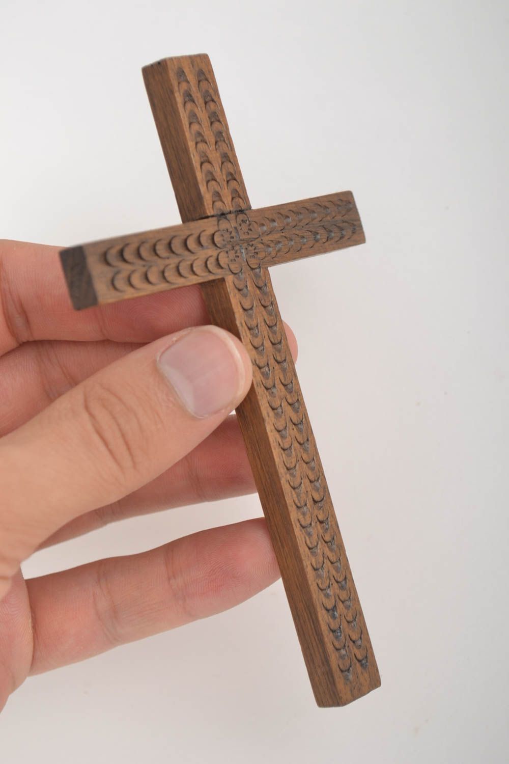 Крест ручной работы резной крест из дерева крест православный украшение на стену фото 5