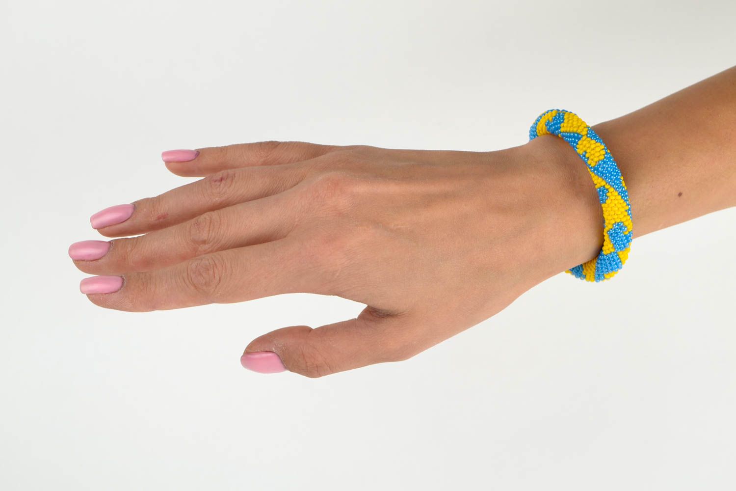 Bracelet au crochet Bijou fait main en perles de rocaille Cadeau pour femme photo 1