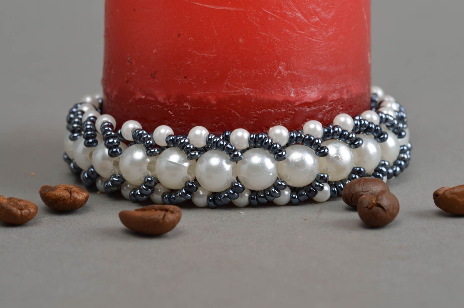 Bracelet en perles d'imitation fait main large bijou original pour femme photo 1