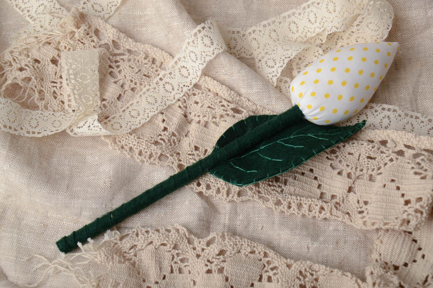 Soft artificial flower tulip for interior decor handmade soft pendant toy photo 1