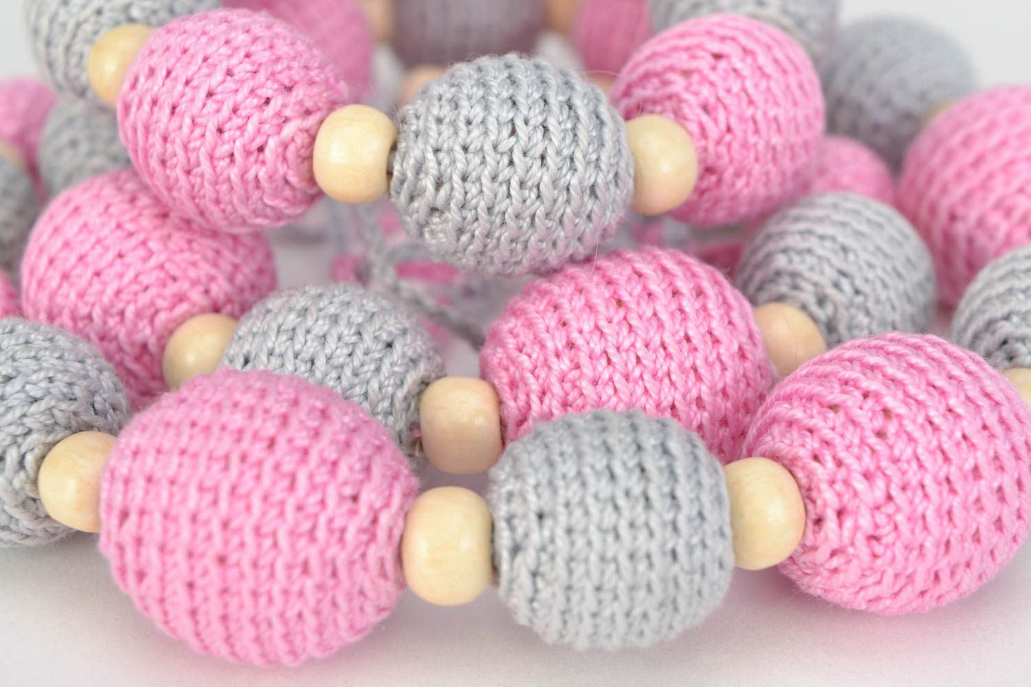 Set of 2 accessories handmade pink crochet bead necklace and bracelet  photo 5