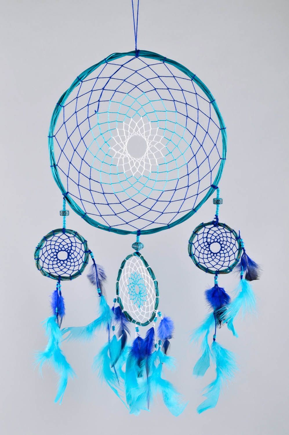 Handmade Deko Anhänger Indianer Traumfänger Wand Schmuck blau mit Federn  foto 5