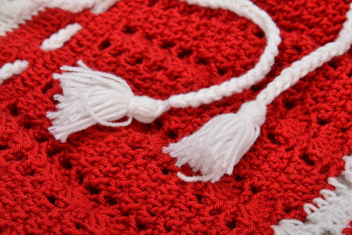 Children's crochet sun dress Red and White photo 2