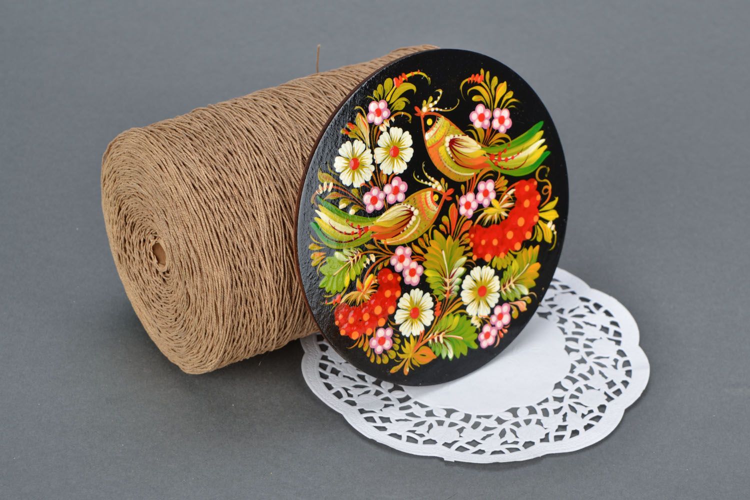 Wooden fridge magnet with Petrikov painting photo 1