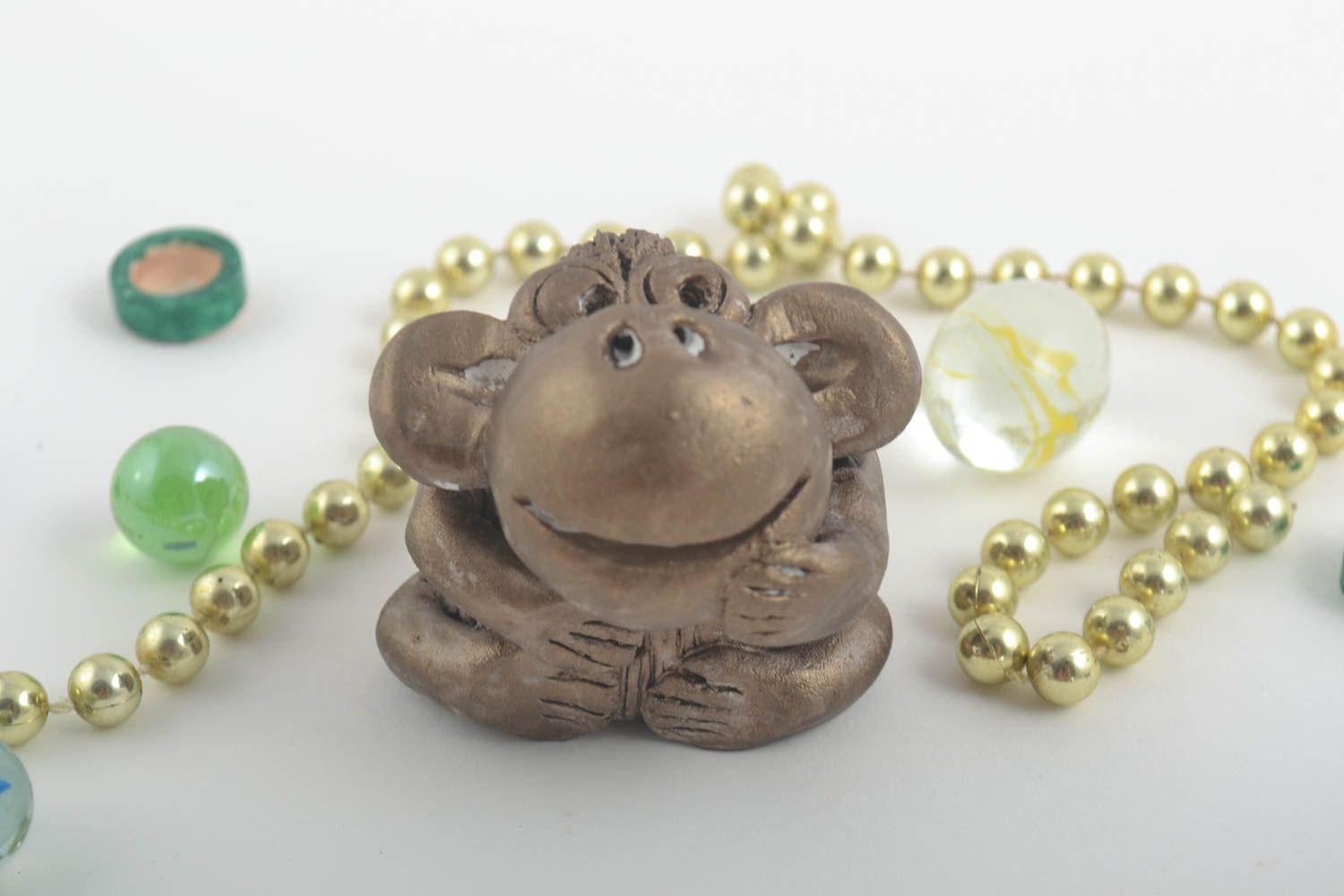 Статуэтка обезьяна сувенир ручной работы декоративная фигурка сувенир из глины фото 1