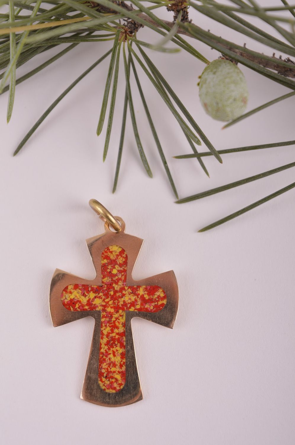 Крестик с камнями handmade подвеска на шею украшение из латуни авторское  фото 1