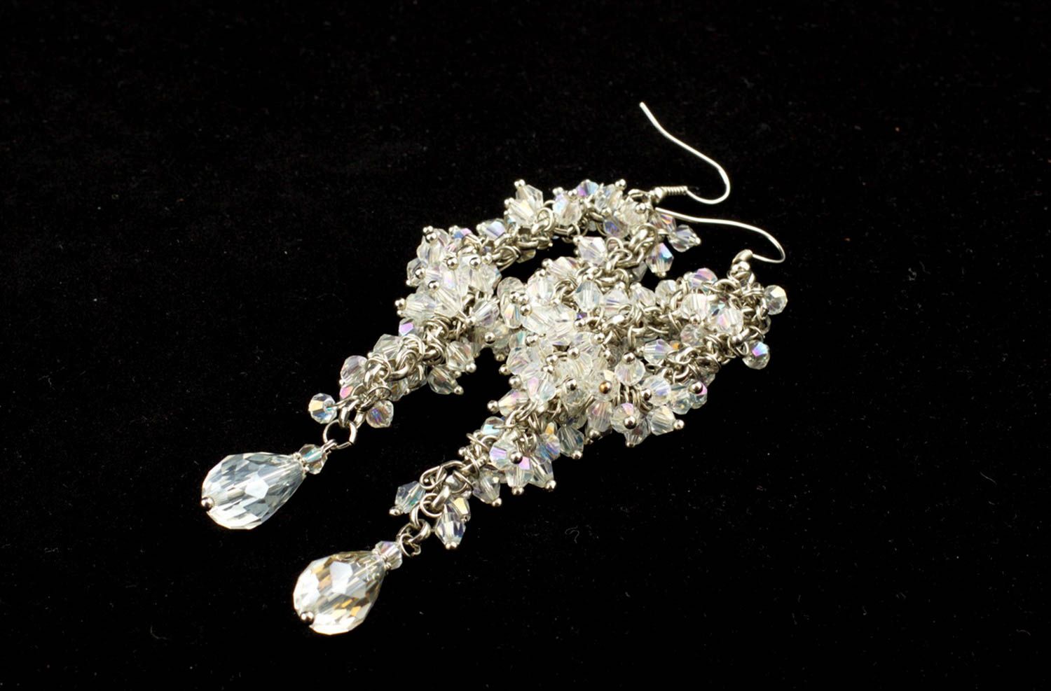 Boucles d'oreilles breloques Bijou fait main perles cristal blanc Cadeau femme photo 5