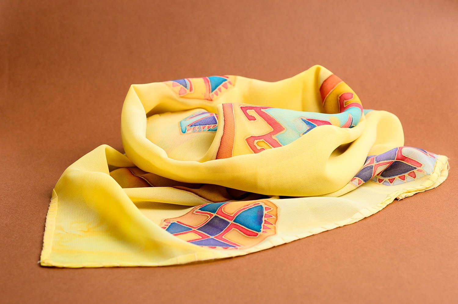Желтый шарф ручной работы женский шарф с рисунком шифоновый шарф необычный фото 3
