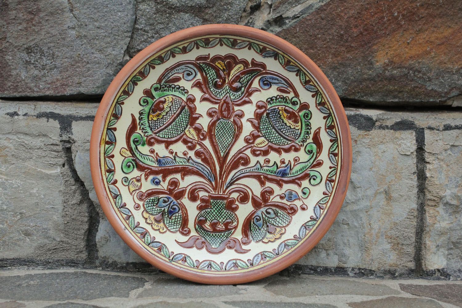 Глиняная настенная тарелка фото 1