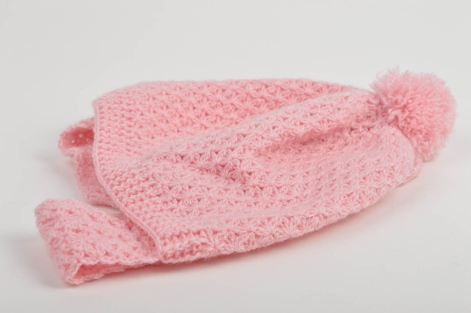 Шапка для девочки ручной работы зимняя шапка розовая вязаная шапка на завязках фото 5