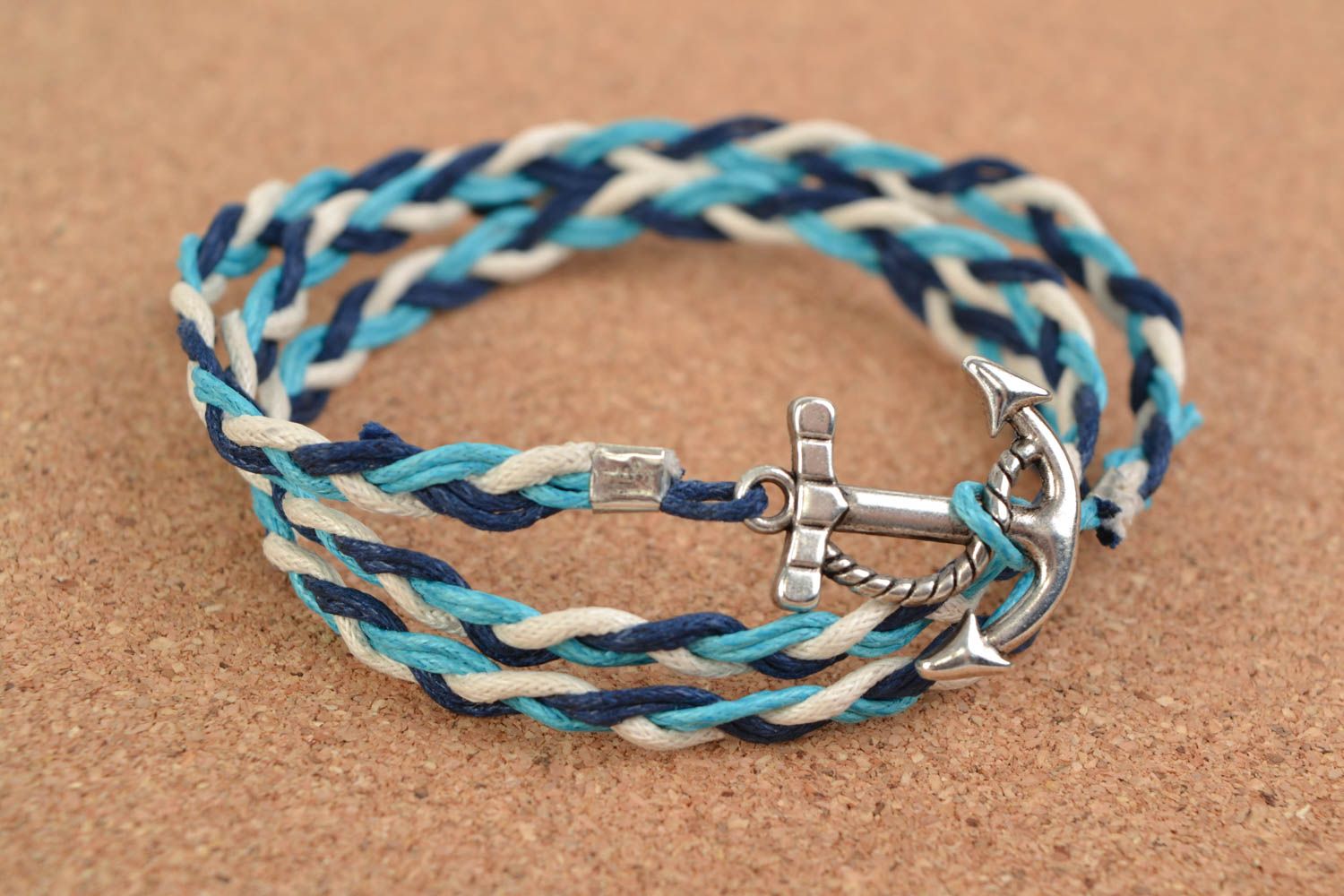 Bracelet tressé multirang en lacets cirés fait main bleu avec ancre style marin photo 1