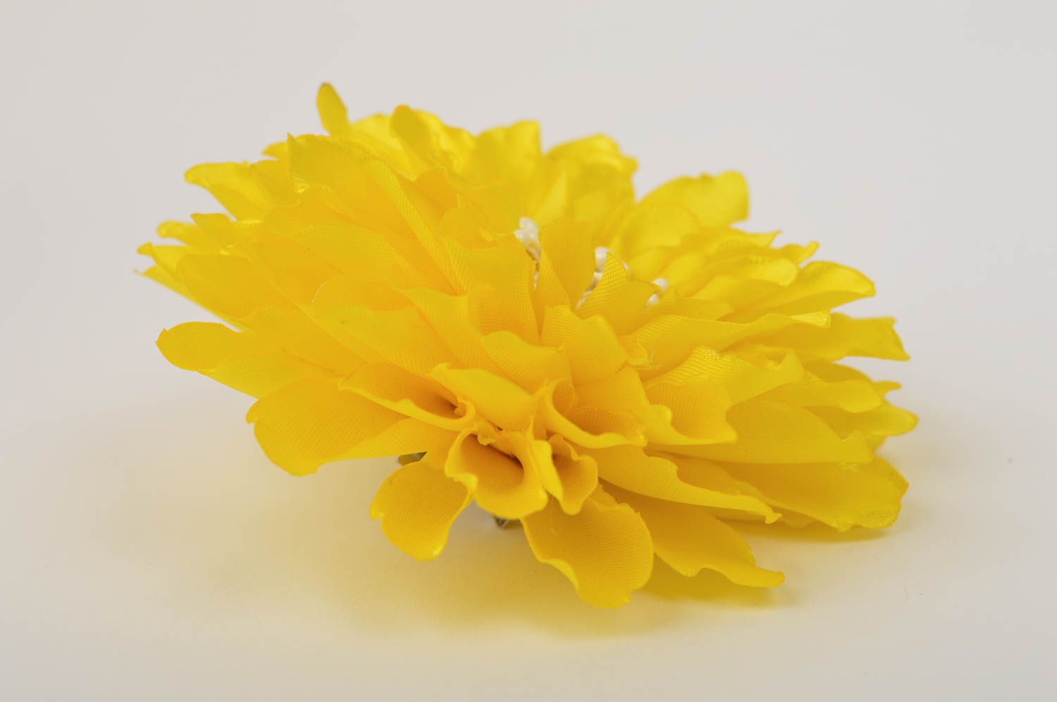 Broche Barrette fleur jaune faite main en satin transformable Cadeau femme photo 4