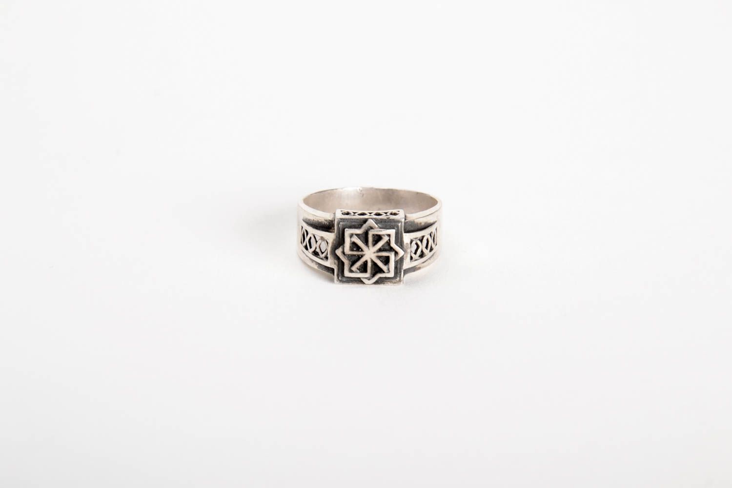 Мужское серебряное кольцо ручной работы ювелирная бижутерия перстень мужской  фото 4