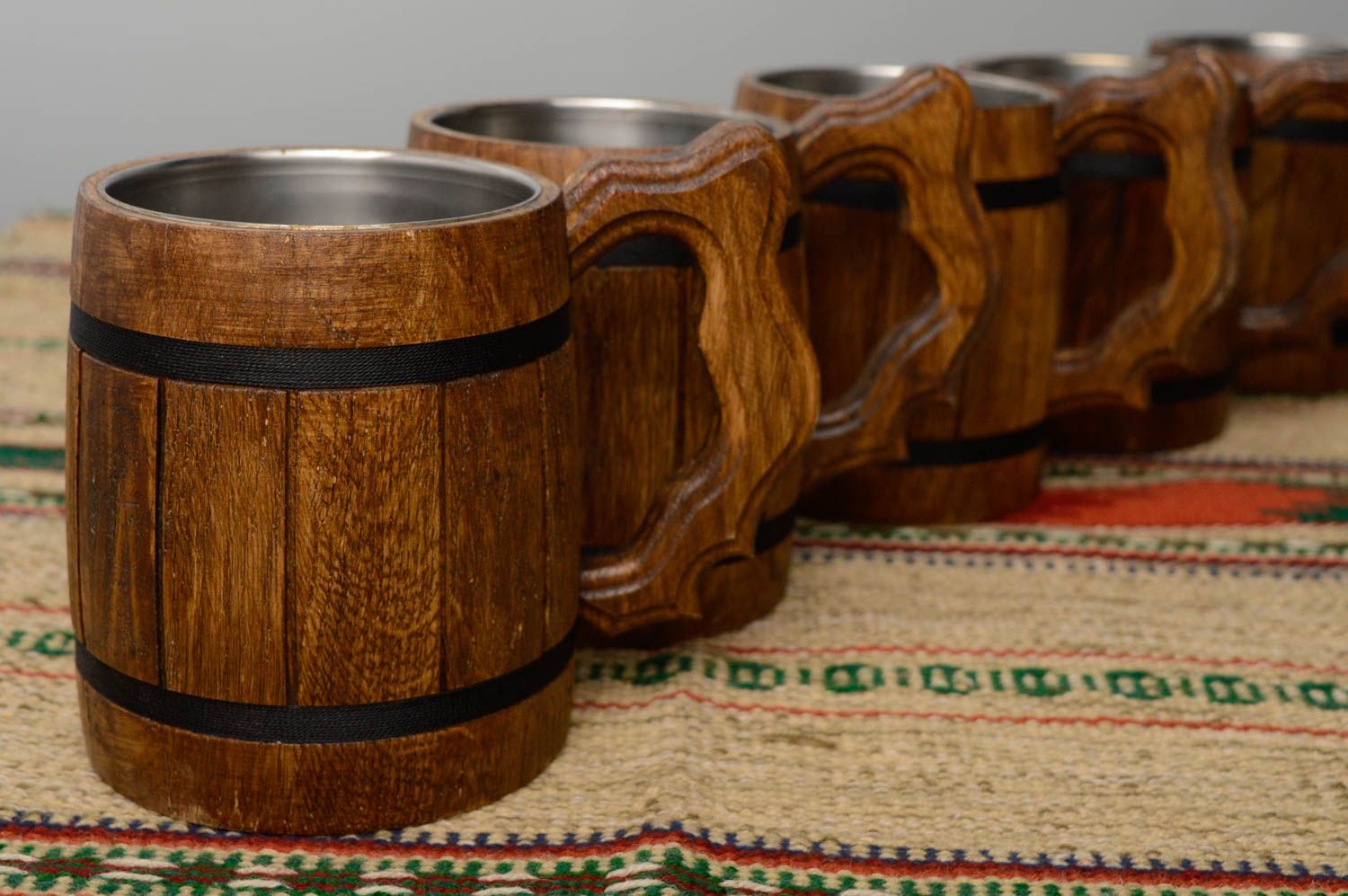 Set of wooden beer mugs photo 3