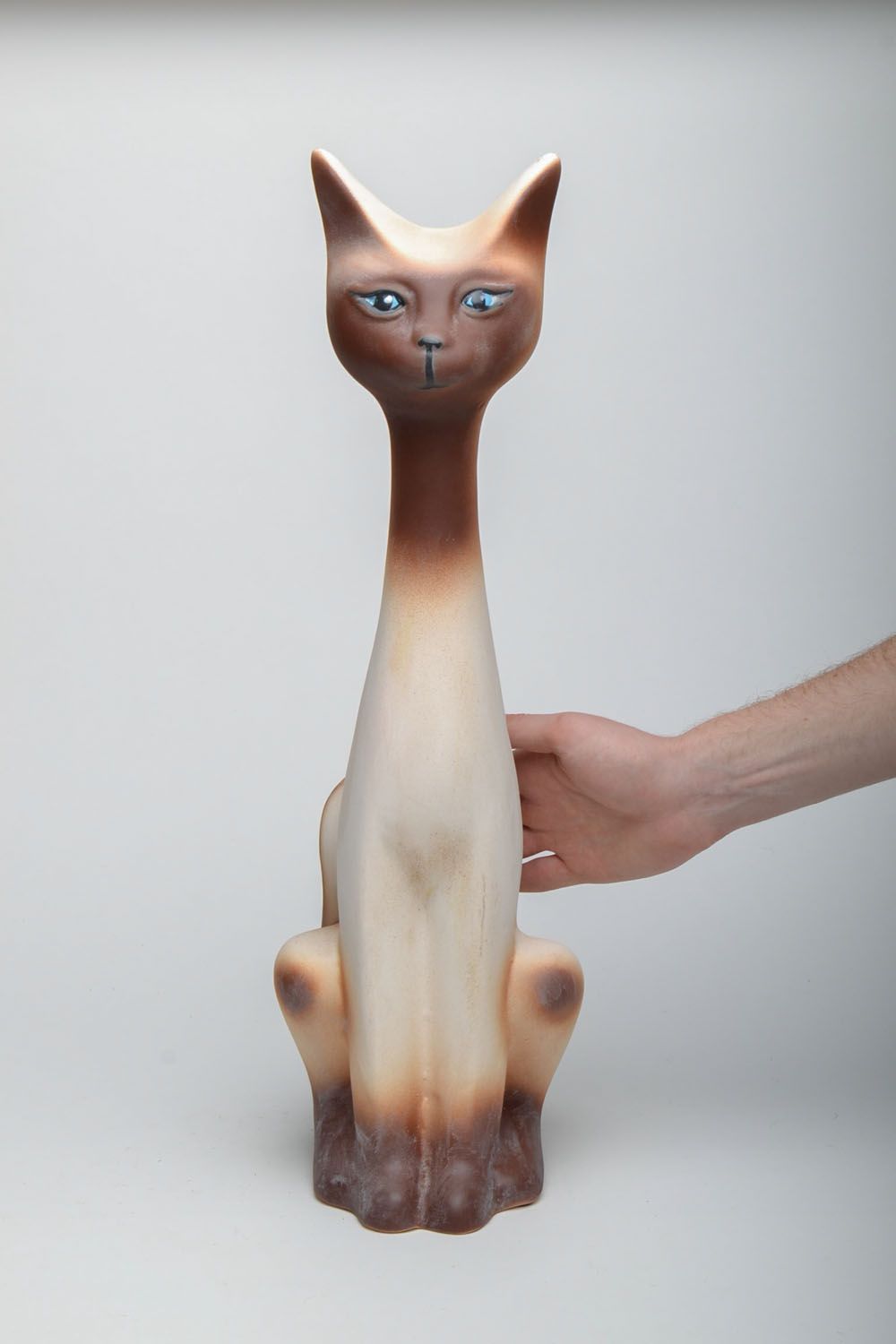 Hucha cerámica con forma de gato egipcio foto 5