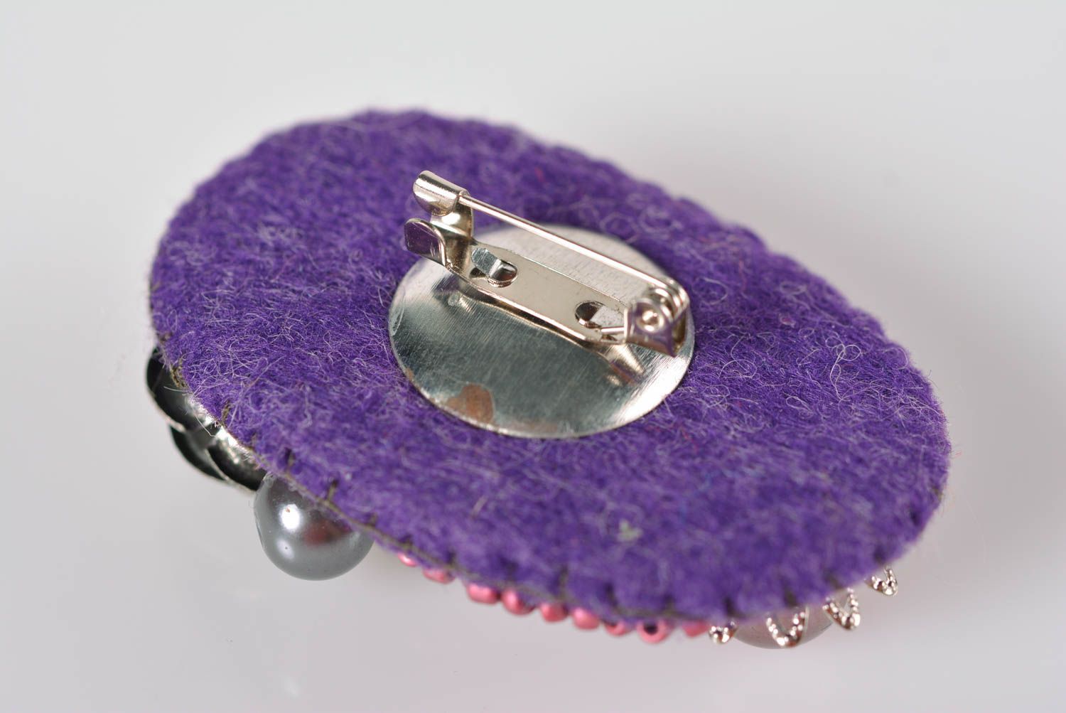 Broche violette ovale faite main Accessoire fille original Cadeau pour fille photo 4