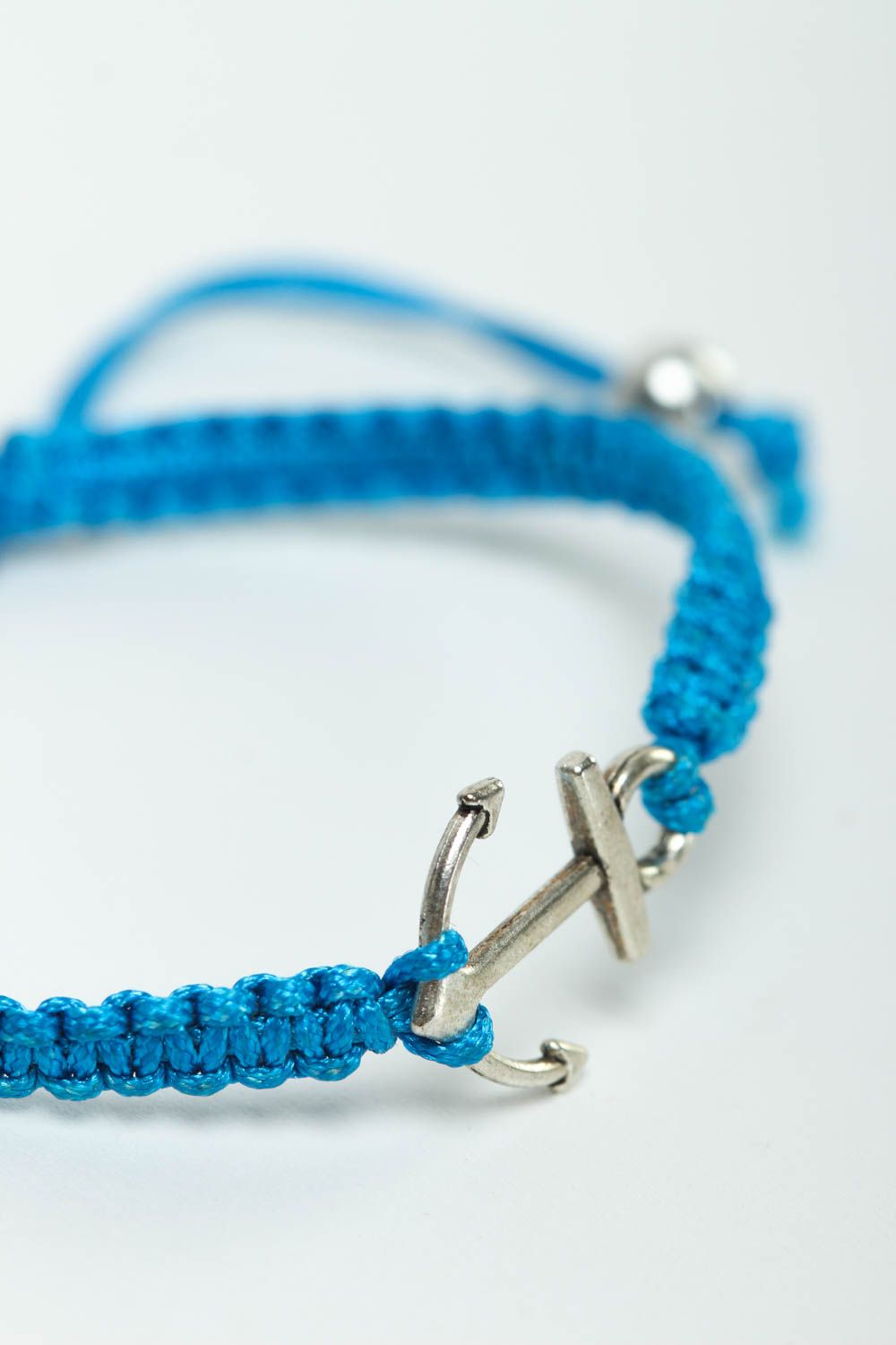 Bracelet en fils Bijou fait main bleu clair nautique fin Accessoire femme photo 3