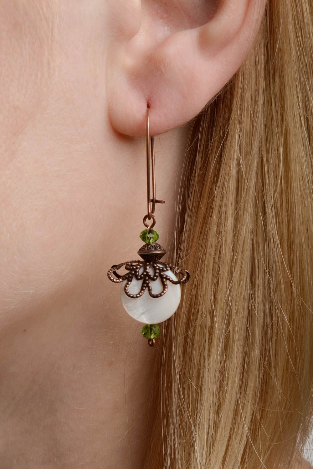 Unusual beautiful handmade wire wrap copper earrings with quartz photo 2