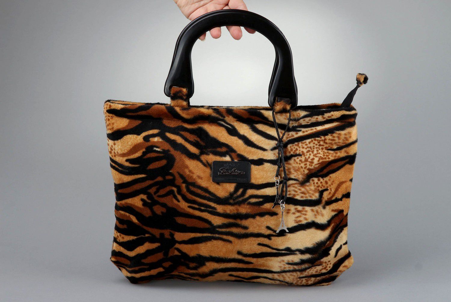 Handmade bag with artificial fur, animal print photo 1