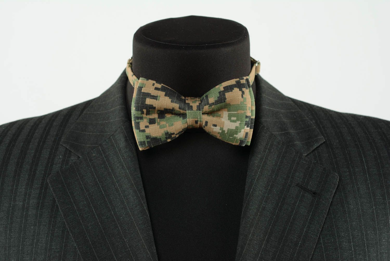 Textile bow tie Camouflage photo 2