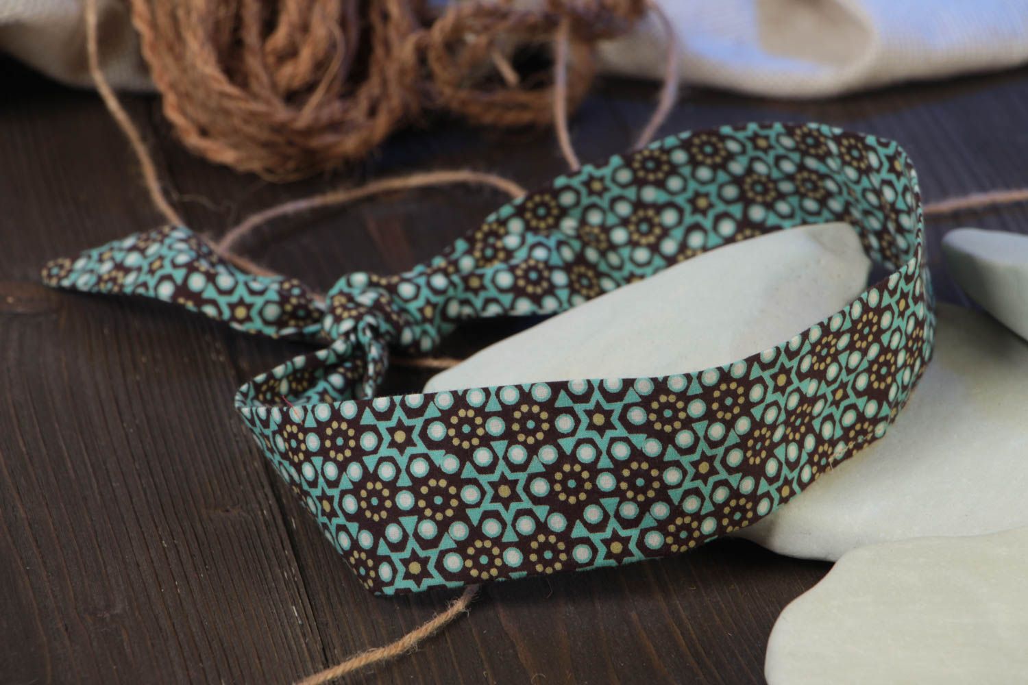 Handgemachtes Haarband mit Schleife schön modisch flexibel originell für Frauen foto 1