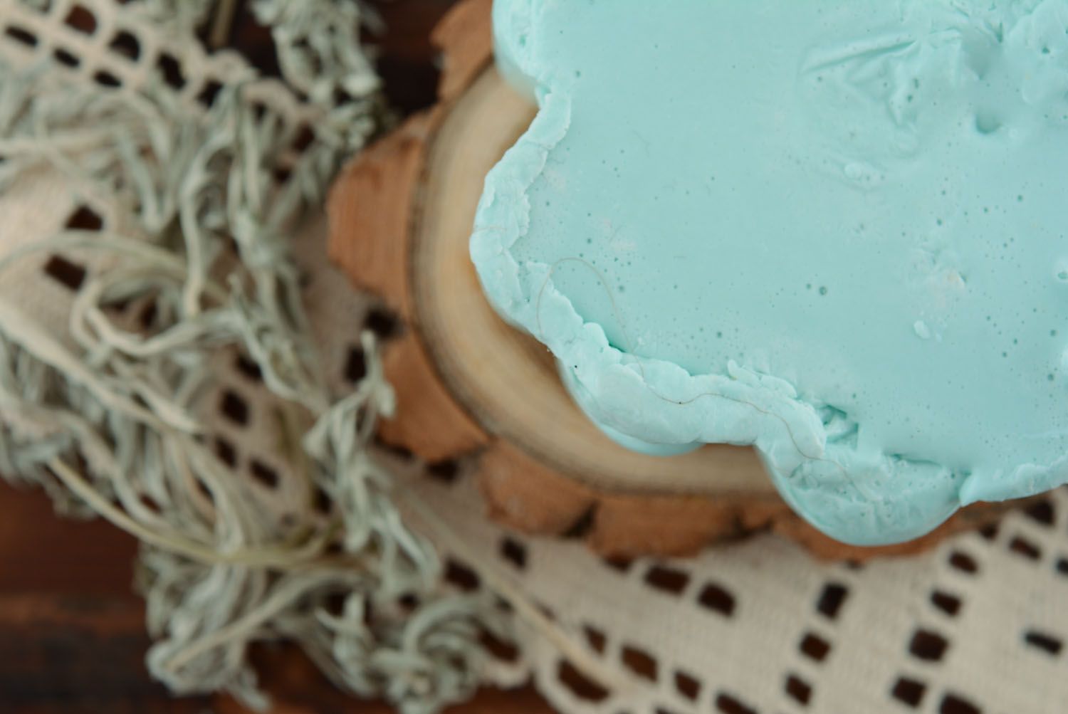 Handmade Seife mit blauem Ton foto 2