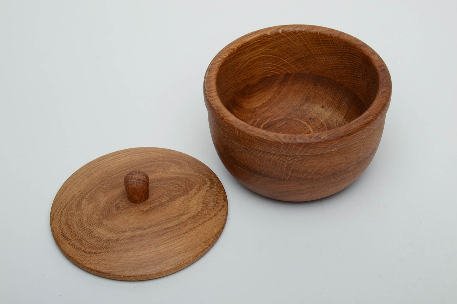 Wooden honey pot with lid photo 3