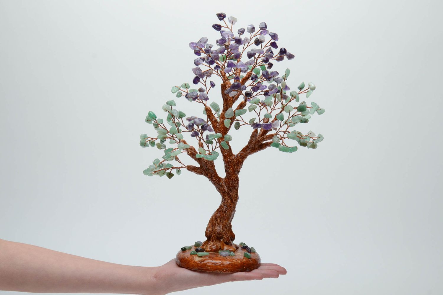 Декоративное дерево из аметиста и нефрита фото 5