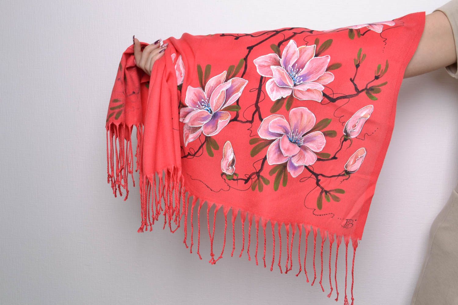 Women's cashmere scarf with flowers photo 5
