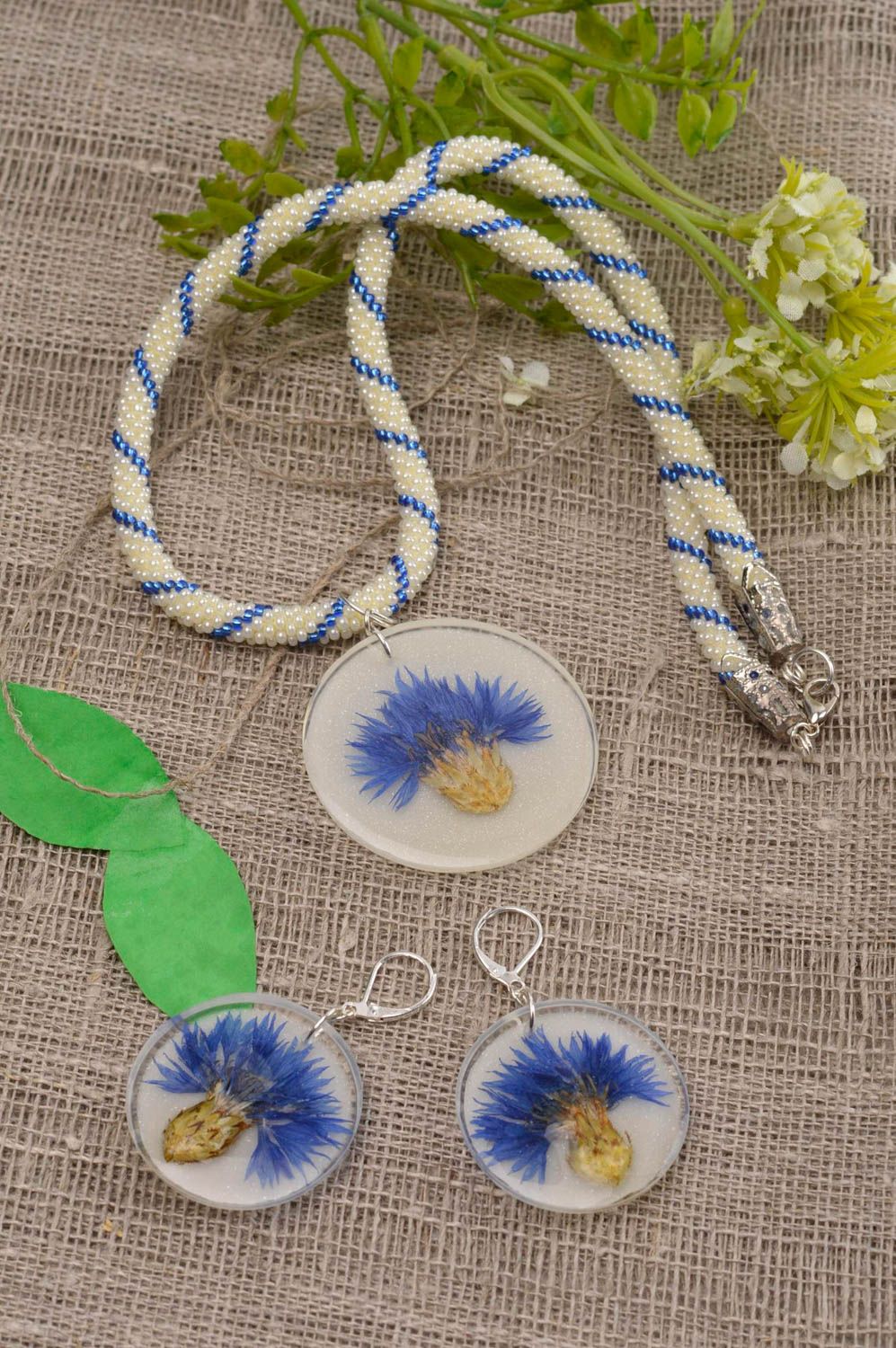 Handmade botanic jewelry designer pendant stylish earrings with dry flowers photo 1